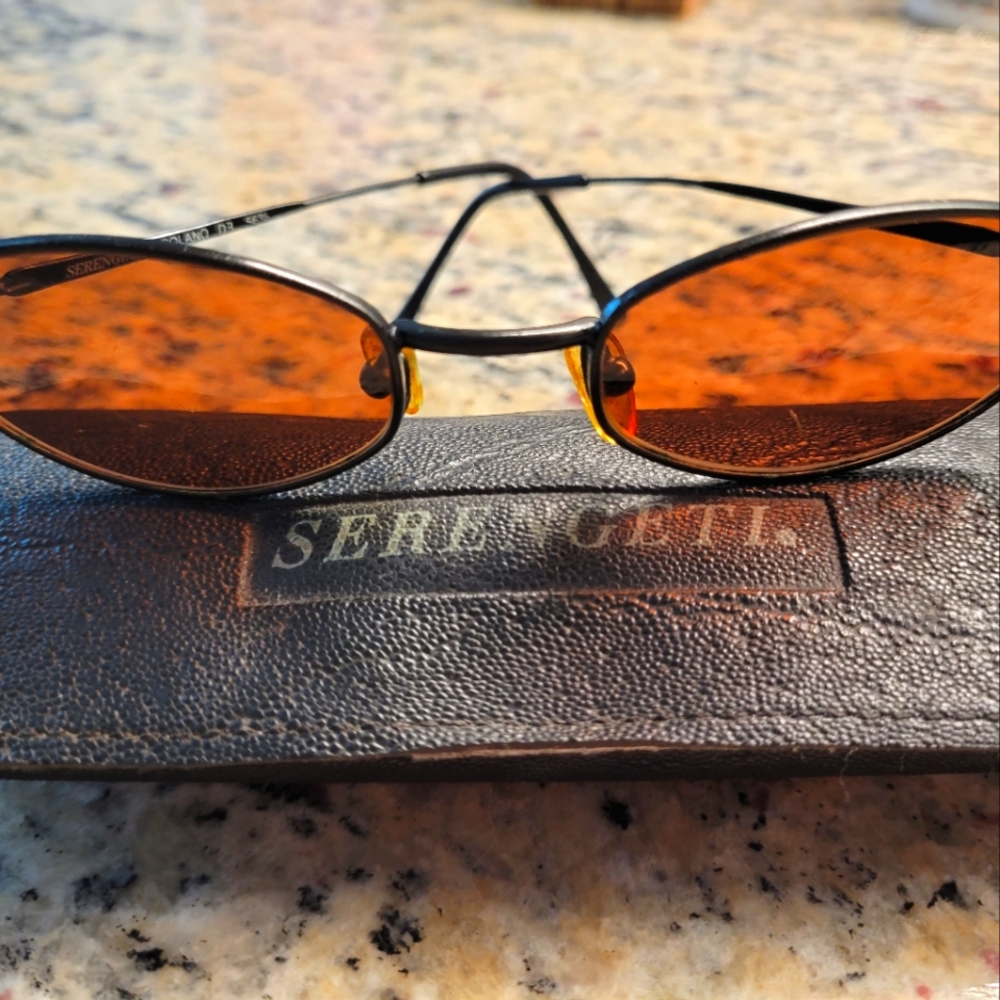 Vintage Serengeti DR 5636 Solano Sunglasses